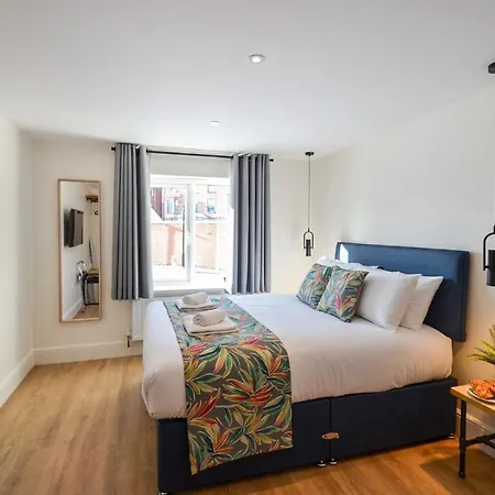 The Birchover Residences Trent Bridge-3