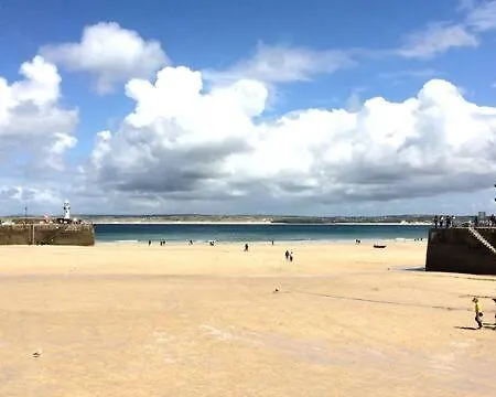 Grey Mullet Guest House-3
