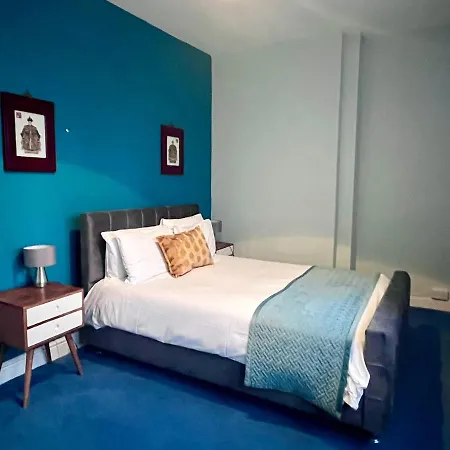 The Blue Piano Guesthouse-3