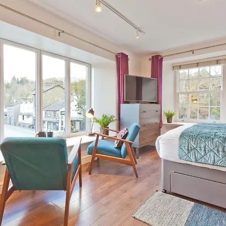 The Apple Loft Rooms-3