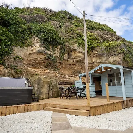 Whitby Boutique - Mast Cottage-3