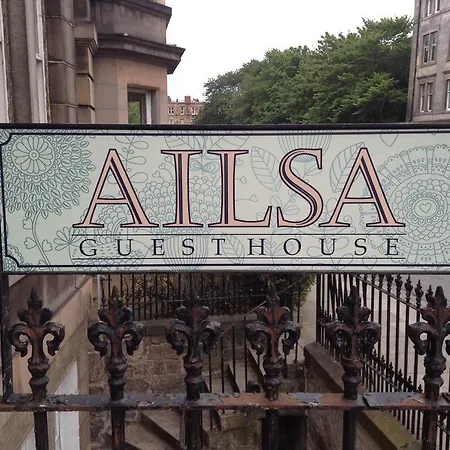 Ailsa Guest House-2