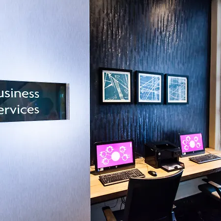 Crowne Plaza Leeds By Ihg-2