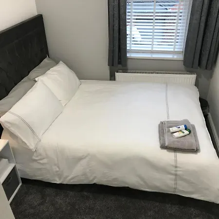 Kingsley Gardens Guest House-2