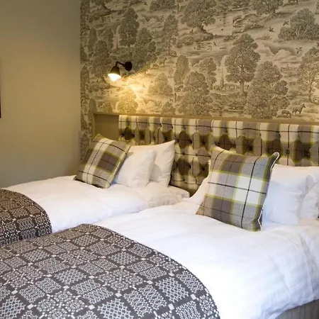 Saracens Head, Beddgelert-2