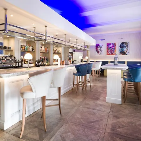Harbour Hotel & Spa Chichester-2