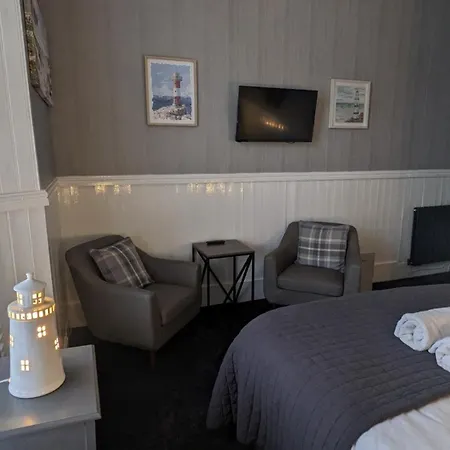 Croyland Guest House-3