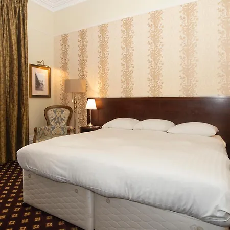 Cabot Court Hotel Wetherspoon-2