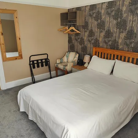 Pine Lodge Hotel-2