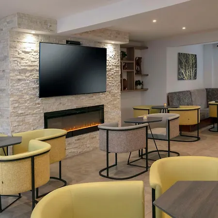 Best Western Premier Heronston Hotel & Spa-3
