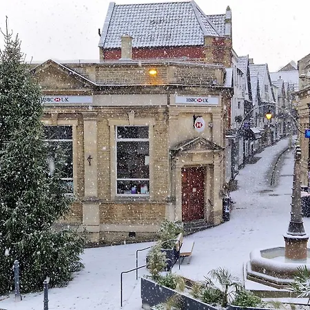 George Hotel & Granary-2