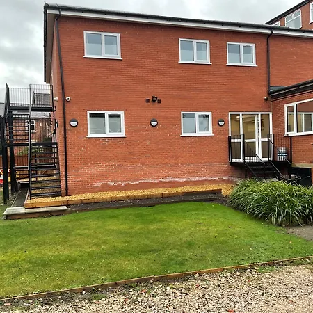 The Claremont Preston-3