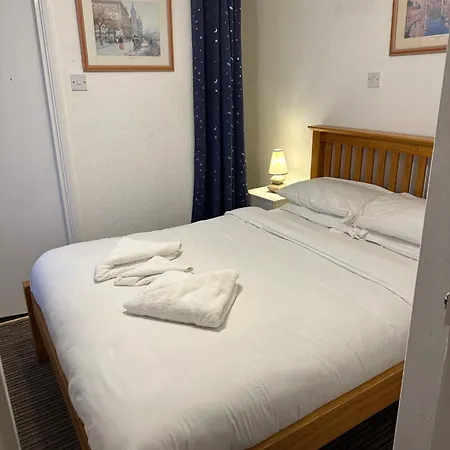 Sandpiper Guest House-2