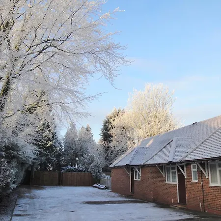 Fairlawns Guest House-2
