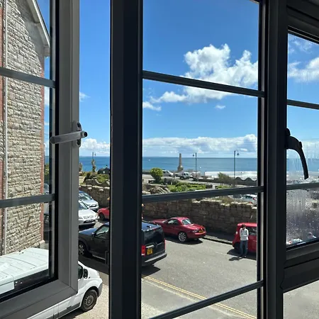 The Yacht Inn-2