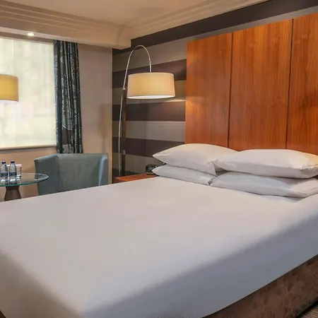 Doubletree By Hilton Stratford-Upon-Avon, United Kingdom-3