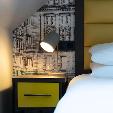 Km Hotel-2