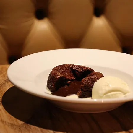 The Porterhouse Grill And Rooms-3