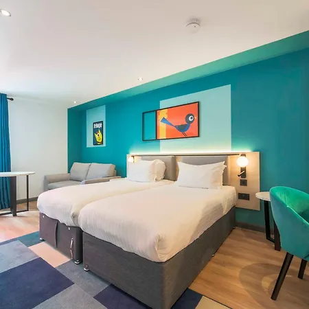 Holyrood Aparthotel-2