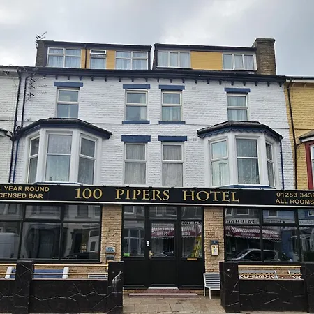 100 Pipers Hotel-2