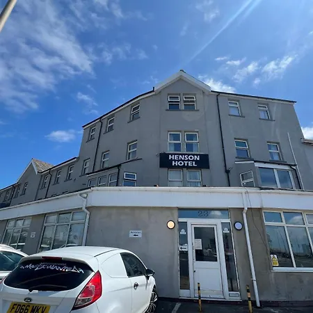 Henson Hotel Pleasure Beach-2