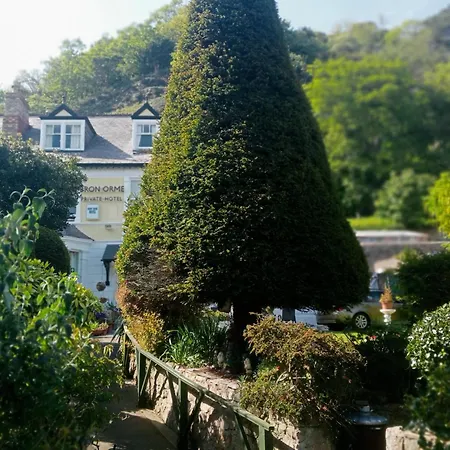 Bron Orme Private Hotel-2