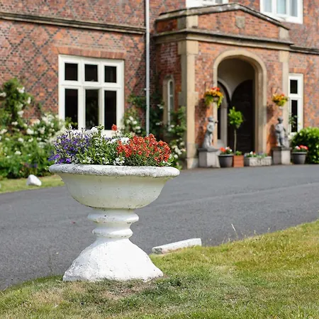 Albrighton Hall Hotel And Spa, A Member Of Radisson Individuals-2