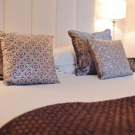 Posh Pads - Liverpool 1 - Apart-Hotel-2