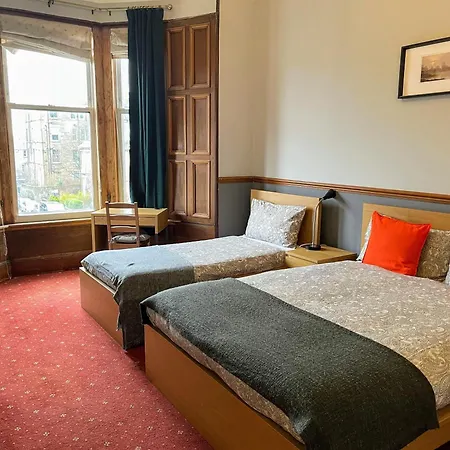 Airdenair Guest House-3