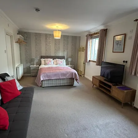 Elderslie Guest House-3