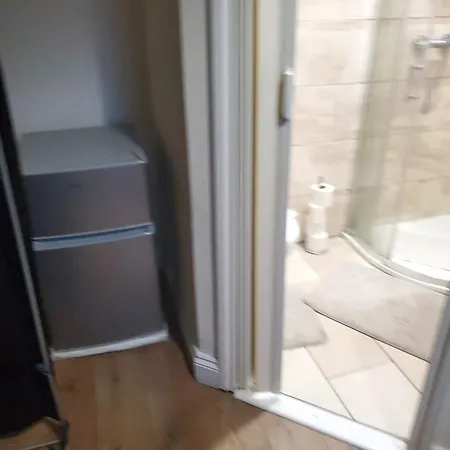 En Suite Bedrooms, Heaton, Newcastle-3