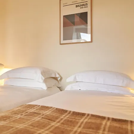 Europa House Apartments-3