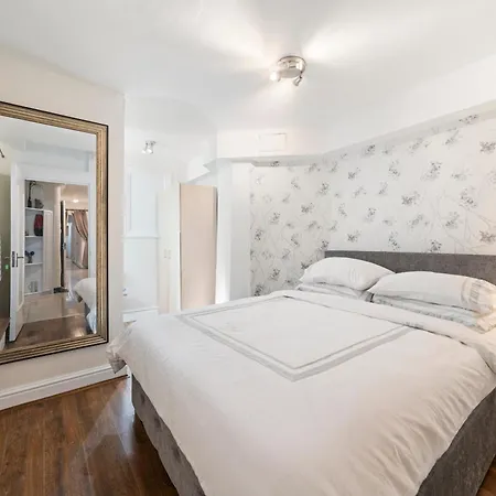 Central London Rooms-3