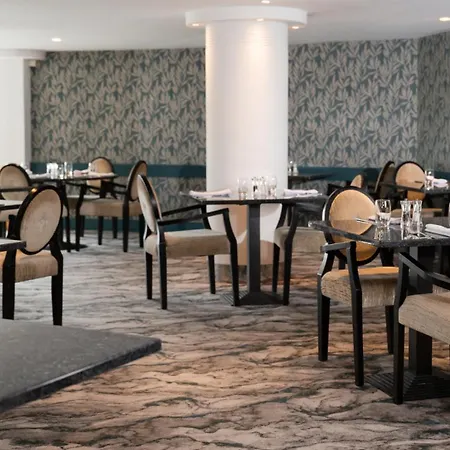 The Stormont Hotel-3