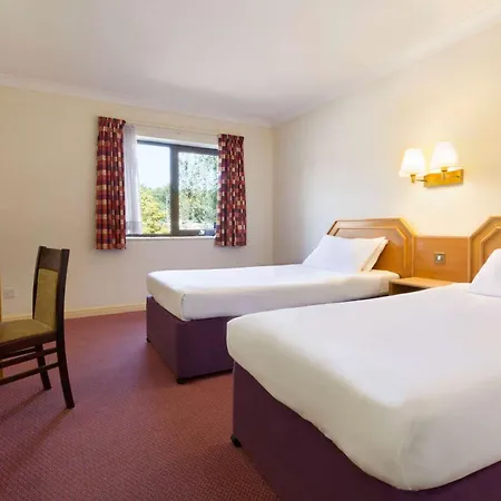 Days Inn Southampton Rownhams-3