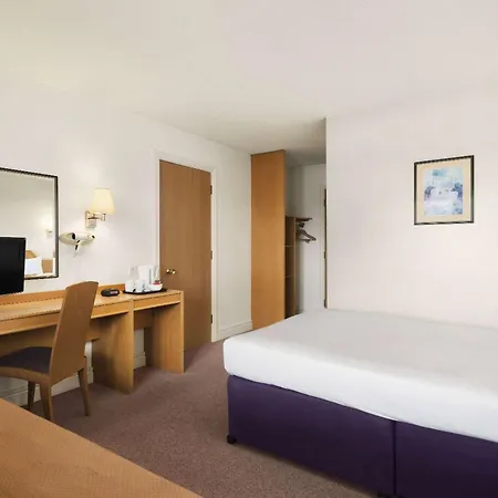 Days Inn Kendal - Killington Lake-3