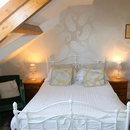 Kirkwood Guest House, Free Parking, Electric Car Point-2