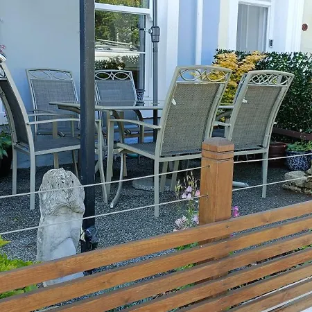 Lawnswood Guest House-2