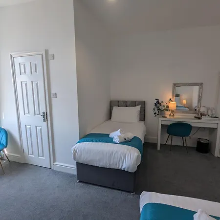 Acqua Beach Weymouth-3