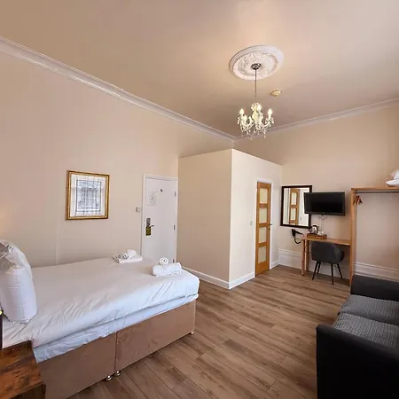 Vernon Guesthouse-3