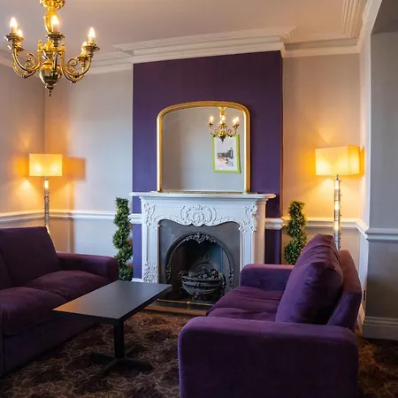 Belvilla Llandudno Seafront Hotel-3