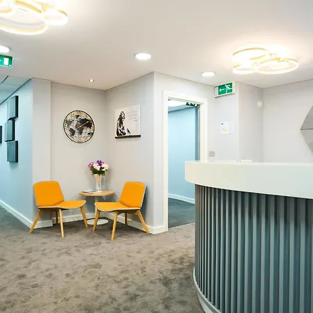 Holiday Inn Express London Croydon By Ihg-3
