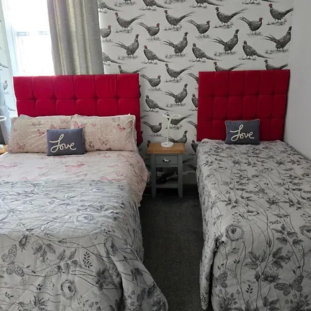 Ivanhoe Guest House-2