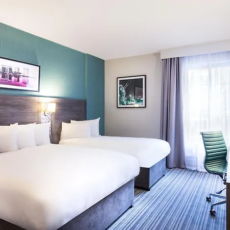 Leonardo Hotel Belfast-3