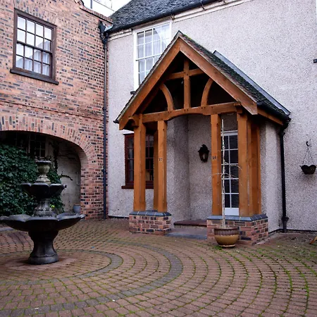 Donington Manor Hotel-2
