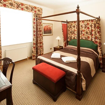 Mercure York Fairfield Manor Hotel-3