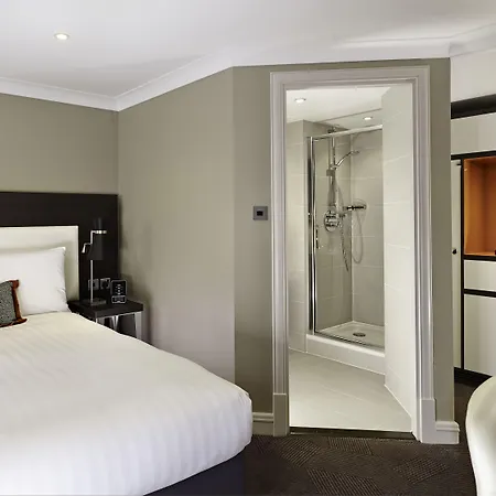 Doubletree By Hilton London Ealing-2