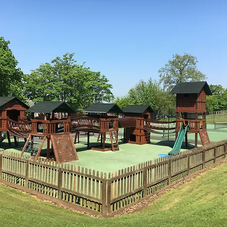 Carden Park Hotel, Golf Resort And Spa-3