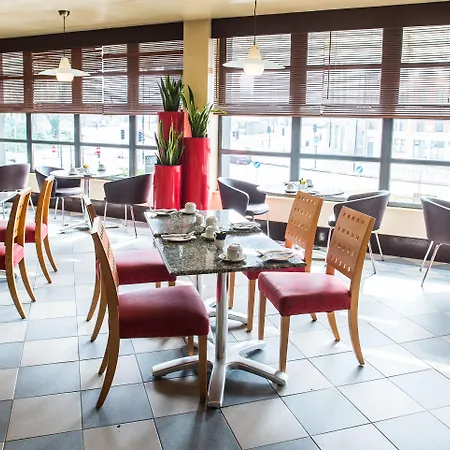 Sheffield Metropolitan Hotel By Belvilla-2