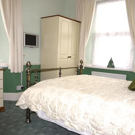 Babbacombe Guest House-2